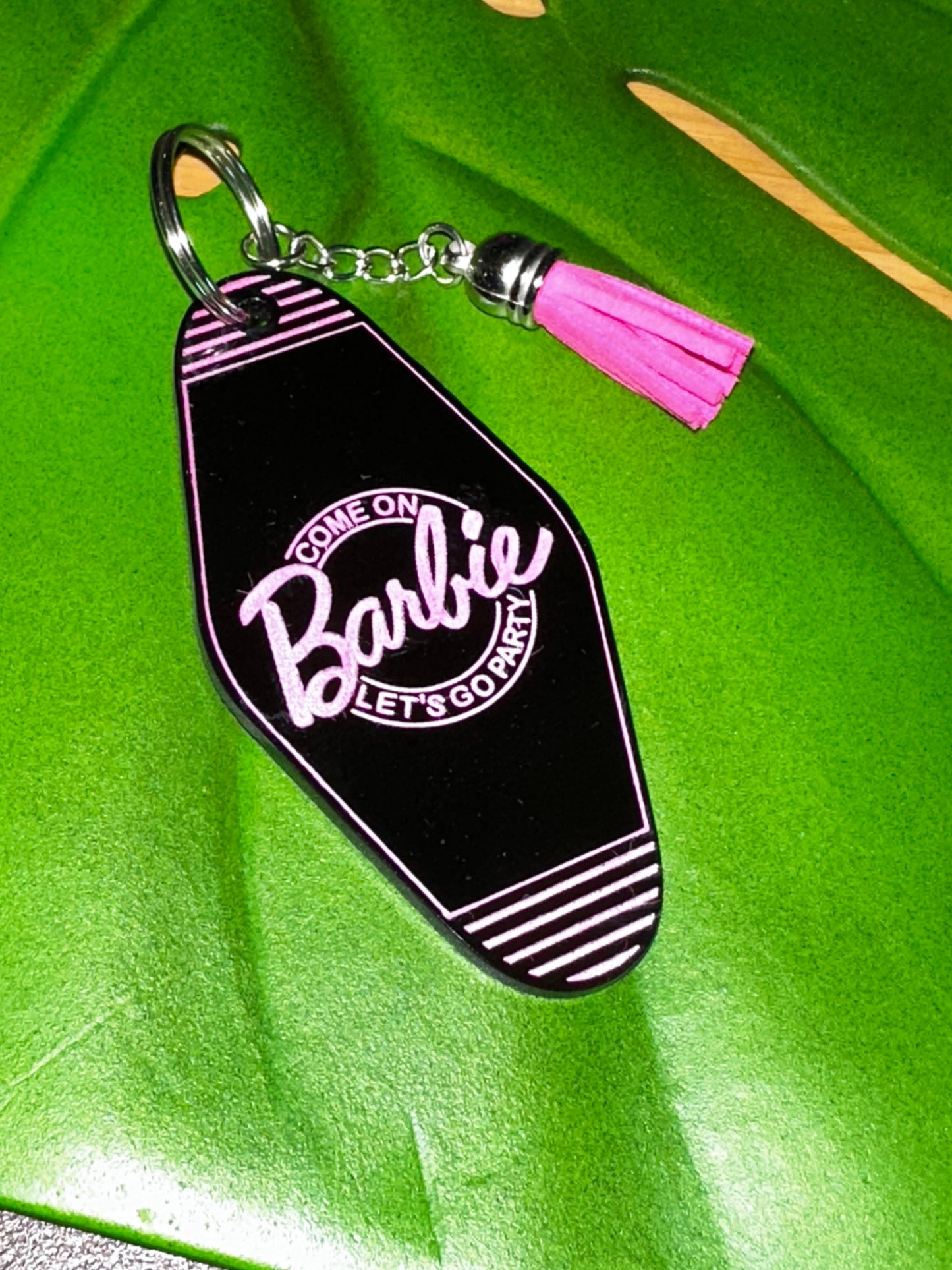 Retro Motel Keychain